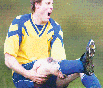 Injured knees need attention right away to prevent further damage