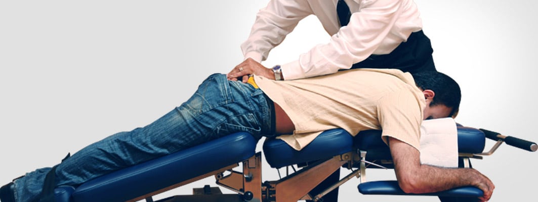 flexion distraction chiropractic therapy 