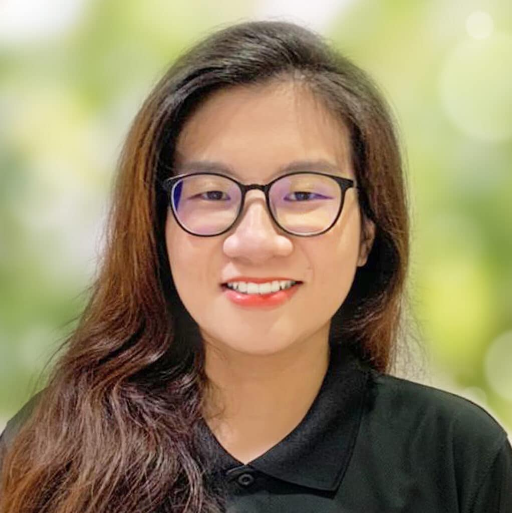 Woo Kyxian, D.C. Chiropractor In Valencia