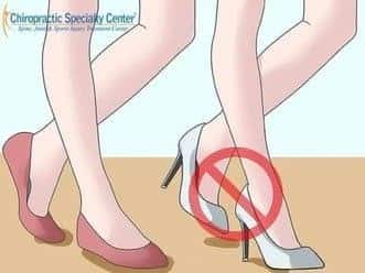 SHowing the proper footwear to avoid back pain in pregnancy